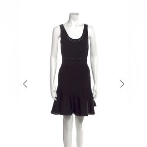 DVF Elegant Black Sleeveless Dress